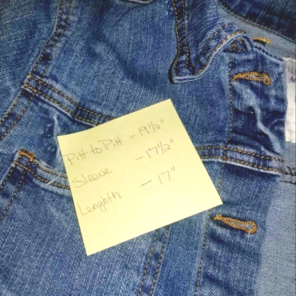 Almost Famous Distressed Denim Jacket SZ Medium EUC - Picture 5 of 5
